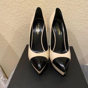 - YSL Janis Pump Size 40